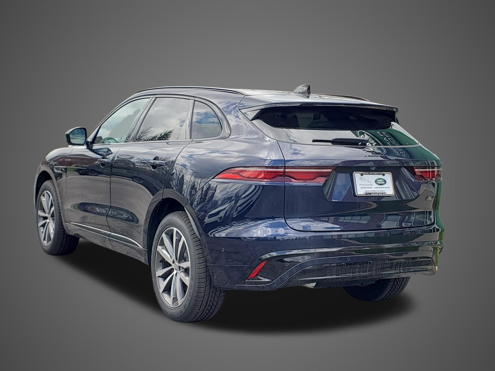New 2026 Jaguar F-PACE R-Dynamic S AWD/4WD image 7