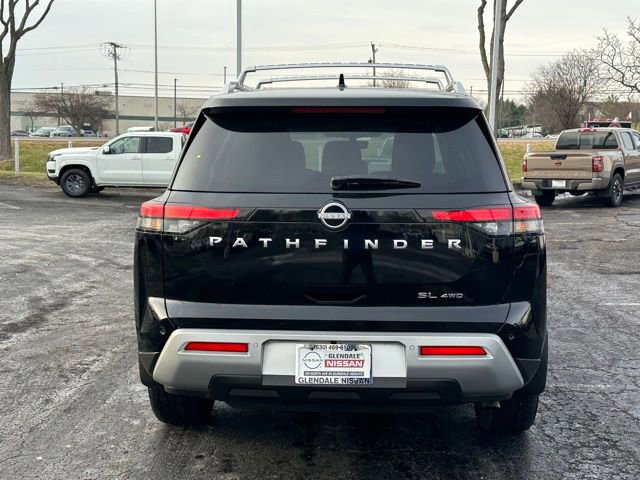 Certified 2025 Nissan Pathfinder SL image 5
