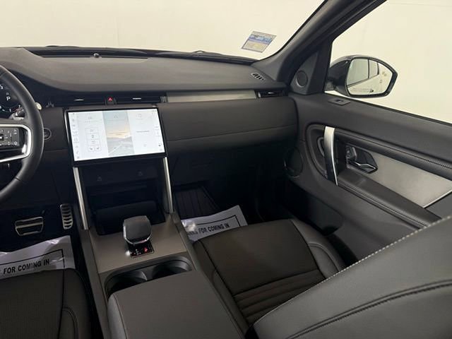 New 2025 Land Rover Discovery Sport Dynamic SE AWD/4WD image 25