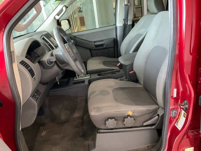 Used 2015 Nissan Xterra S w/ Value Package AWD/4WD image 2