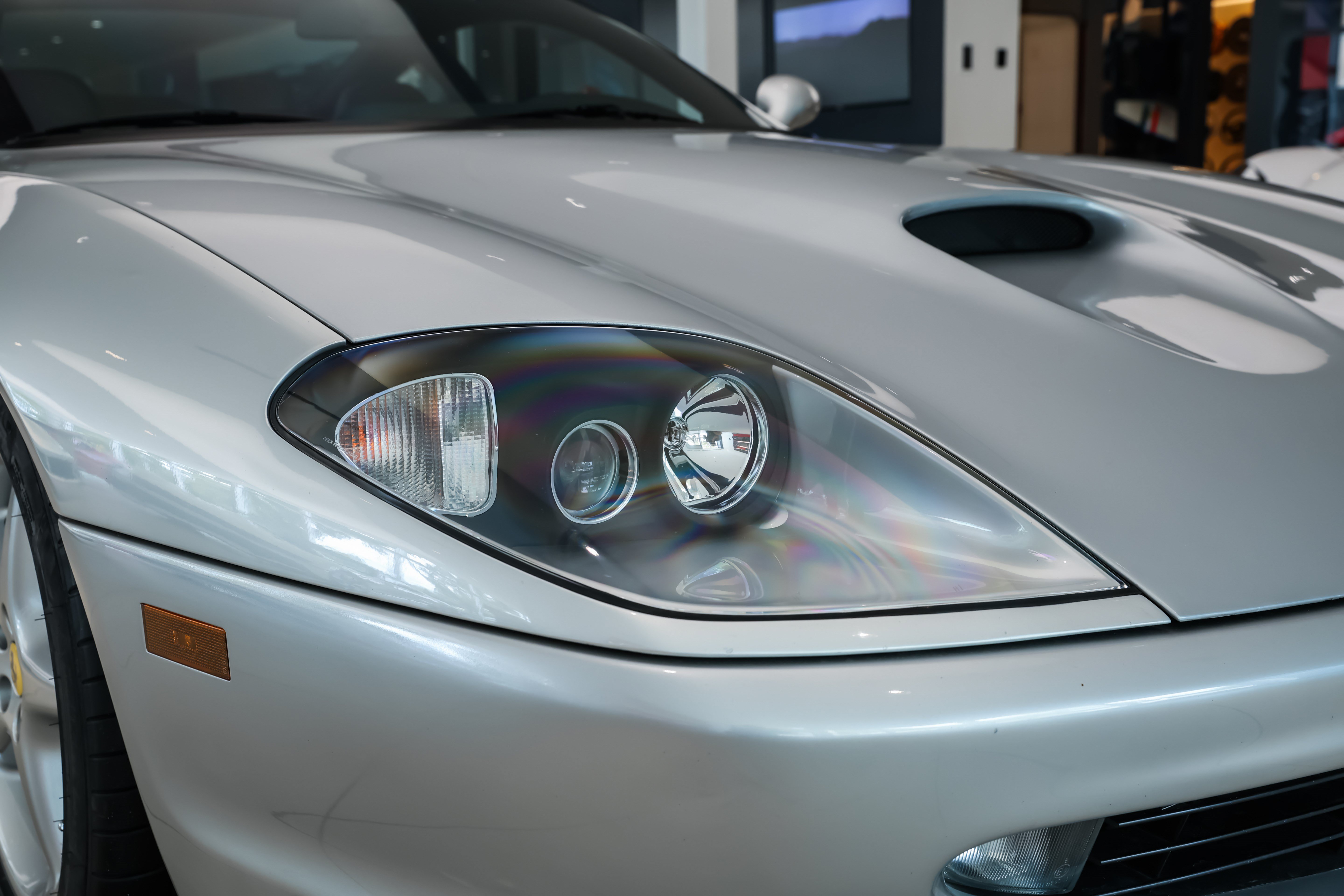 Used 1998 Ferrari 550 Maranello Coupe RWD image 26