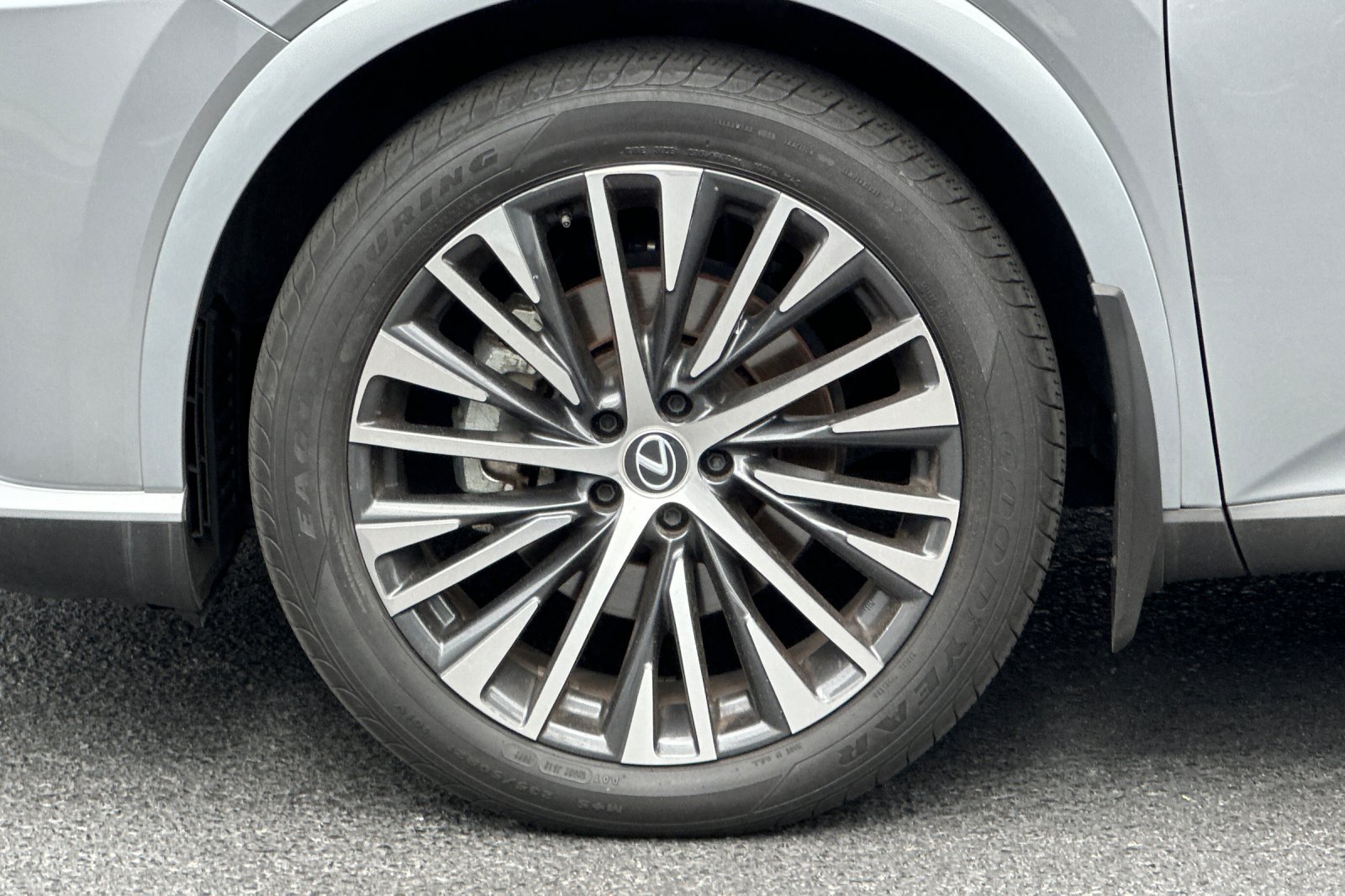 Used 2023 Lexus RX 350 Premium Plus w/ Cold Area Package FWD image 13