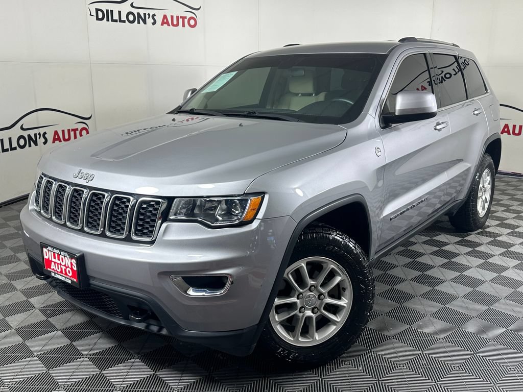 Used 2018 Jeep Grand Cherokee Laredo AWD/4WD image 1