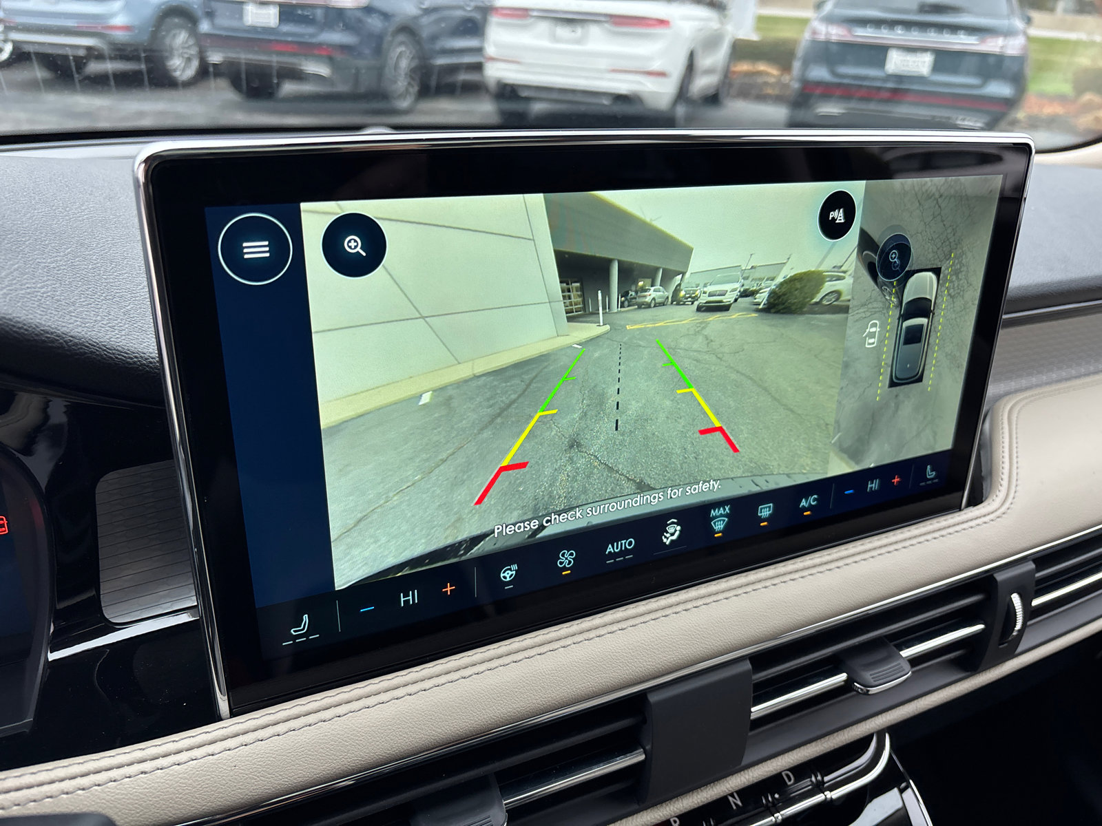 New 2026 Lincoln Corsair Premiere image 20