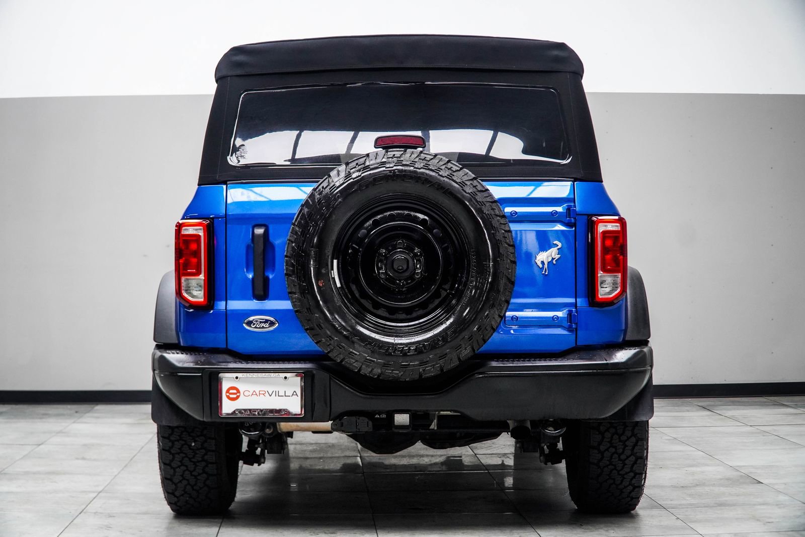 Used 2022 Ford Bronco Black Diamond image 11