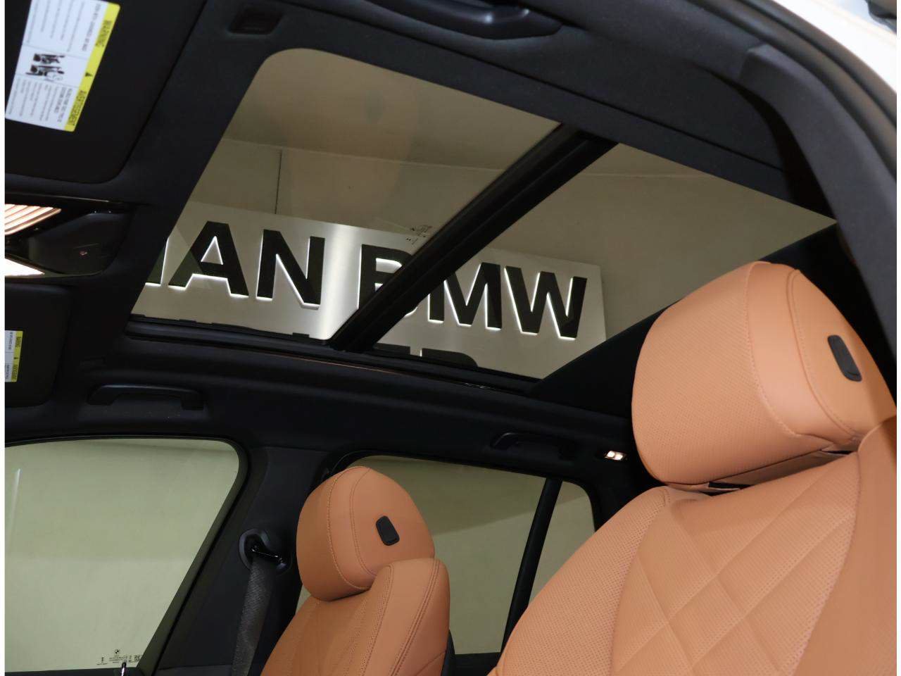Used 2026 BMW X5 xDrive40i w/ Premium Package AWD/4WD image 15