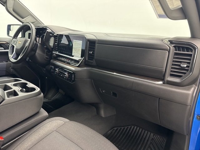 Used 2025 Chevrolet Silverado 1500 LT image 31