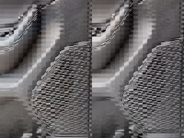 Used 2023 Jeep Grand Cherokee L Laredo image 29