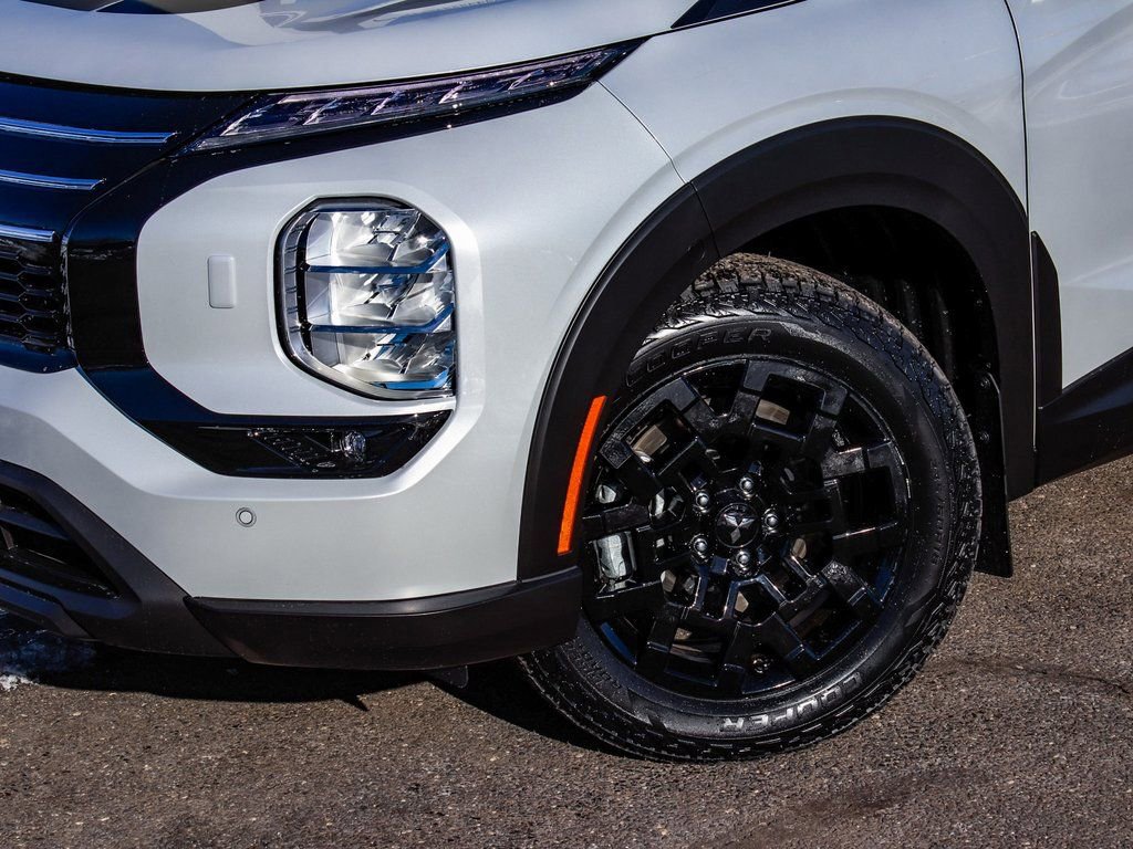 New 2026 Mitsubishi Outlander Trail Edition image 49
