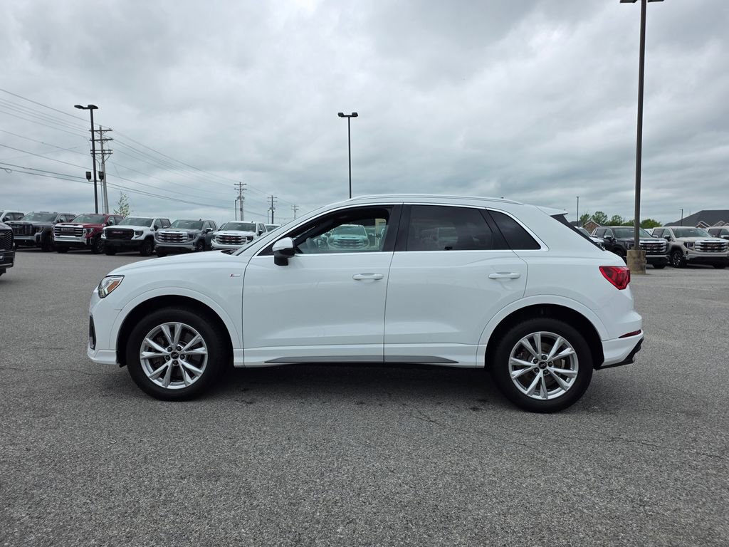 Used 2024 Audi Q3 2.0T Premium AWD/4WD image 4