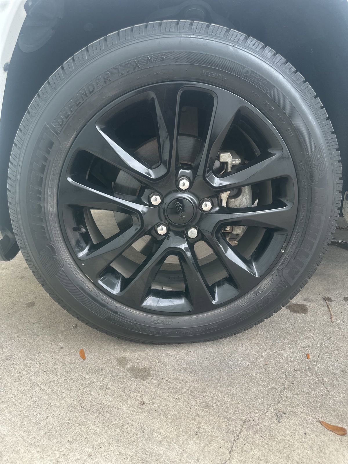 Used 2018 Jeep Grand Cherokee Altitude RWD image 24