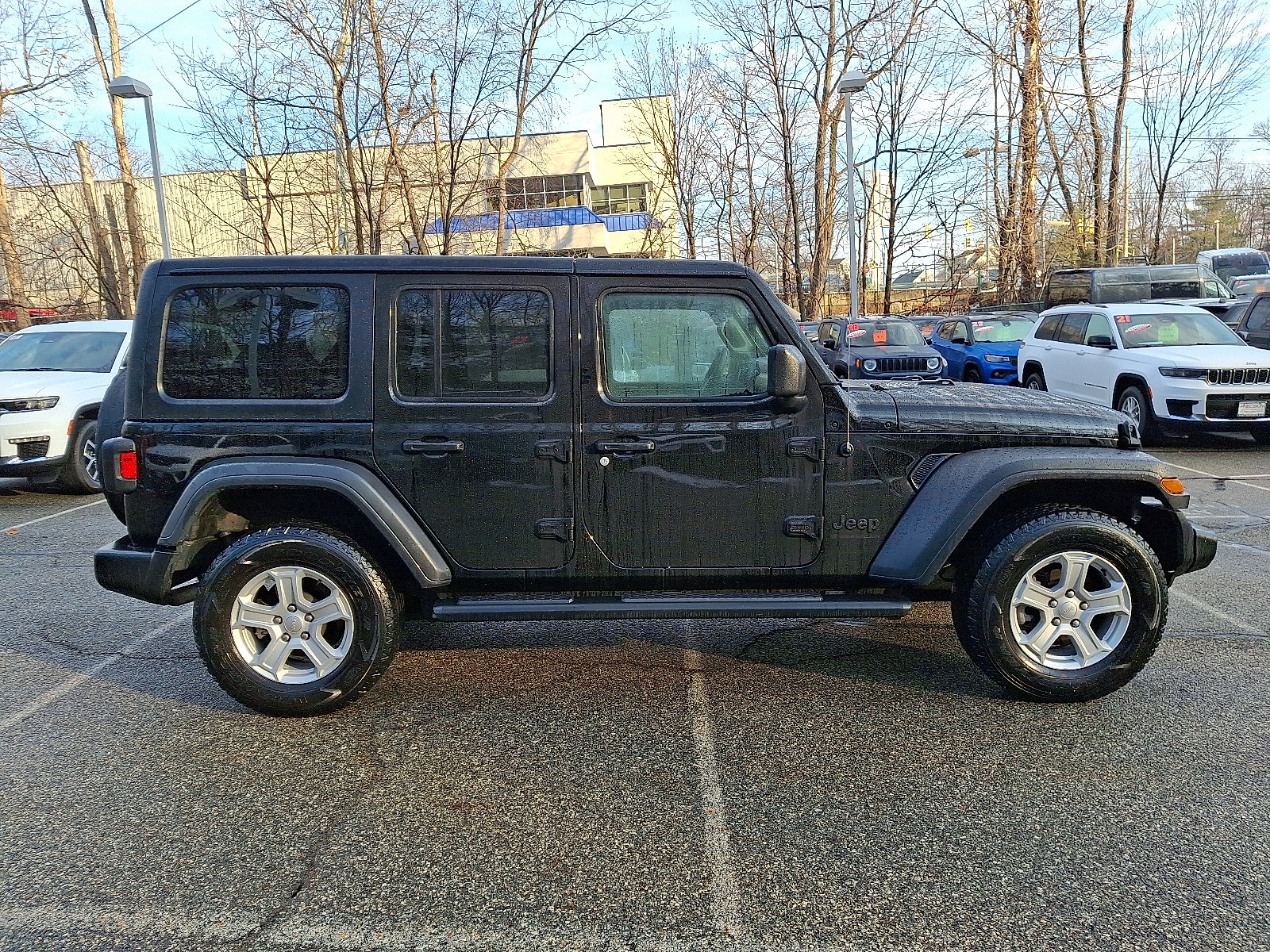 Certified 2023 Jeep Wrangler Unlimited Sport AWD/4WD image 8