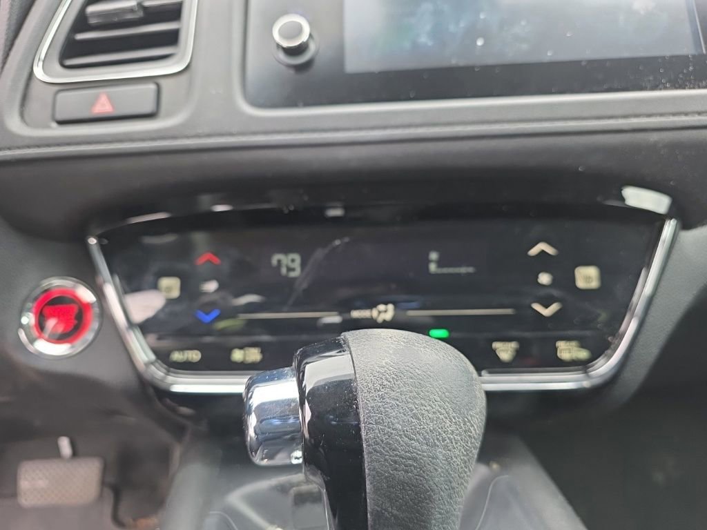 Used 2022 Honda HR-V EX image 17