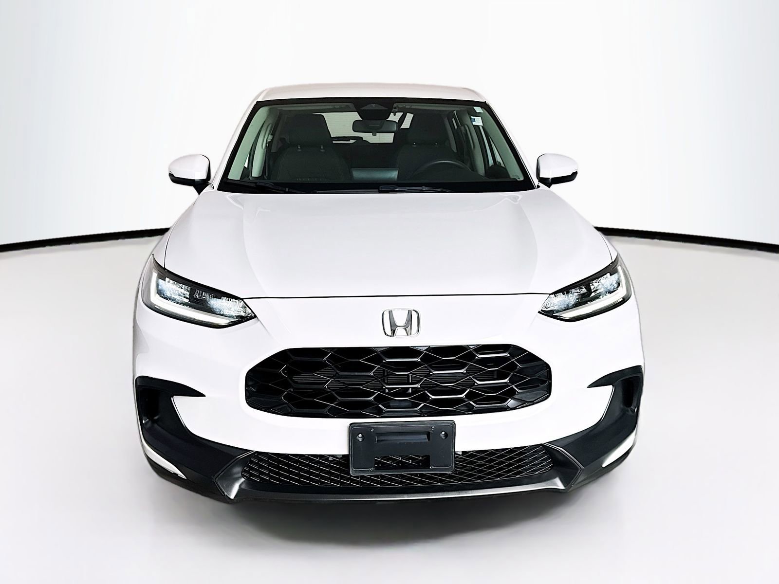 Used 2023 Honda HR-V LX image 2