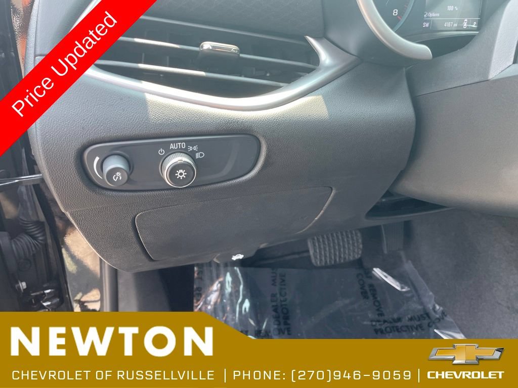 Used 2025 Chevrolet Malibu RS FWD image 7