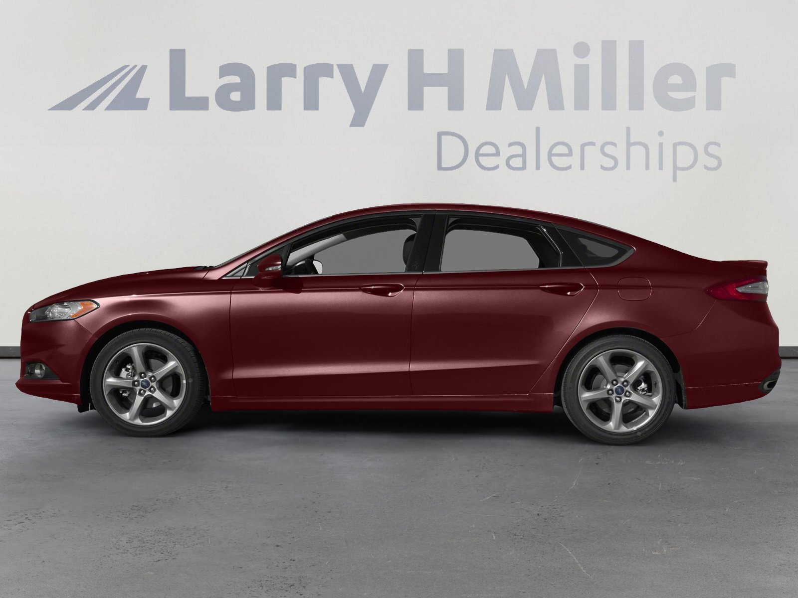 Used 2015 Ford Fusion SE w/ Equipment Group 202A image 3