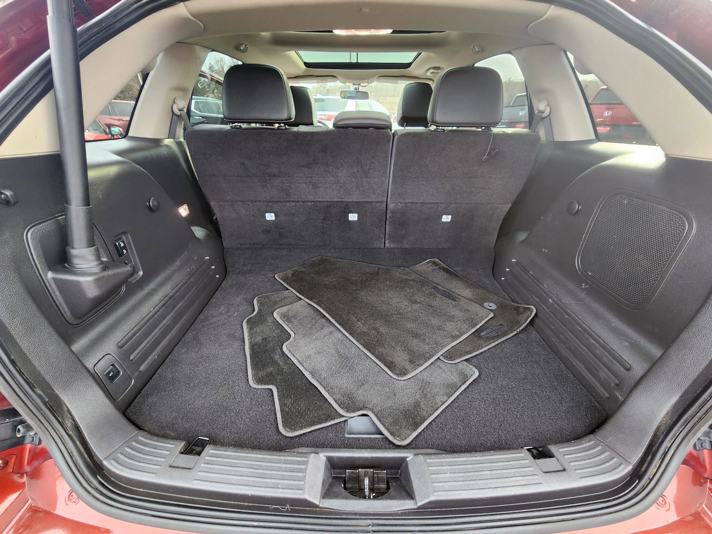 Used 2015 Lincoln MKX AWD w/ Equipment Group 102A image 24