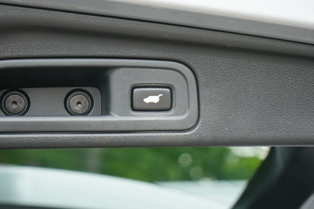 Used 2016 Honda Pilot Elite image 10