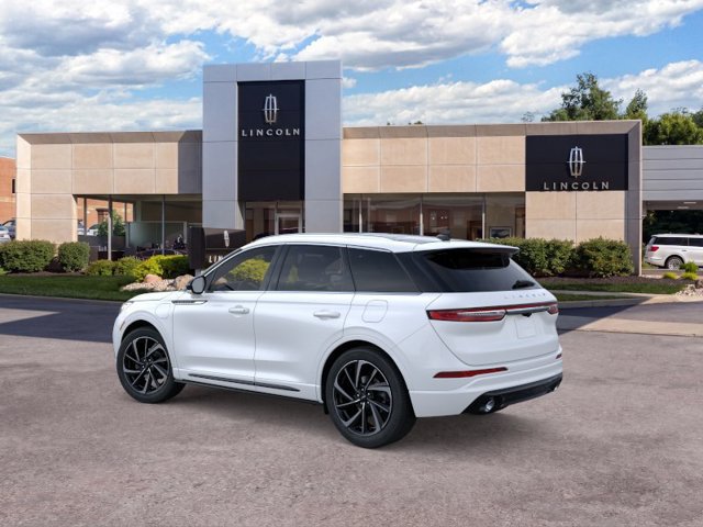 New 2024 Lincoln Corsair Grand Touring AWD/4WD image 5