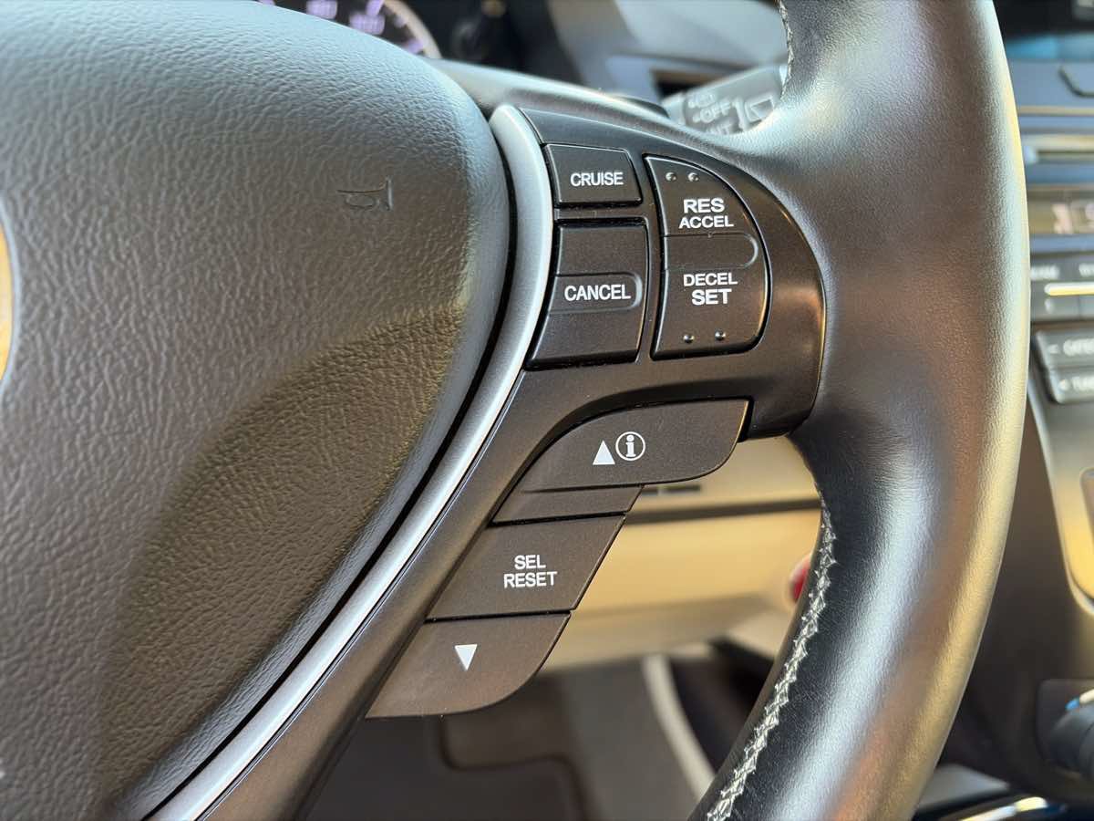 Used 2015 Acura RDX w/ Technology Package FWD image 37