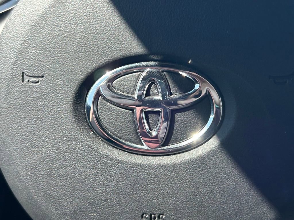 Used 2021 Toyota Supra Premium w/ Driver Assist Package image 37