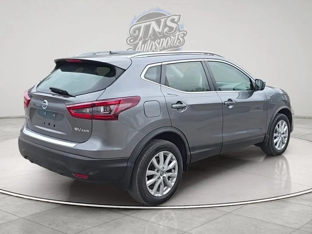 Used 2020 Nissan Rogue Sport SV w/ All-Weather Package AWD/4WD image 5