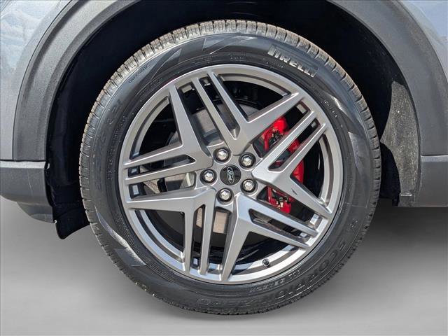New 2026 Ford Explorer ST w/ Sun And Sound Package image 9