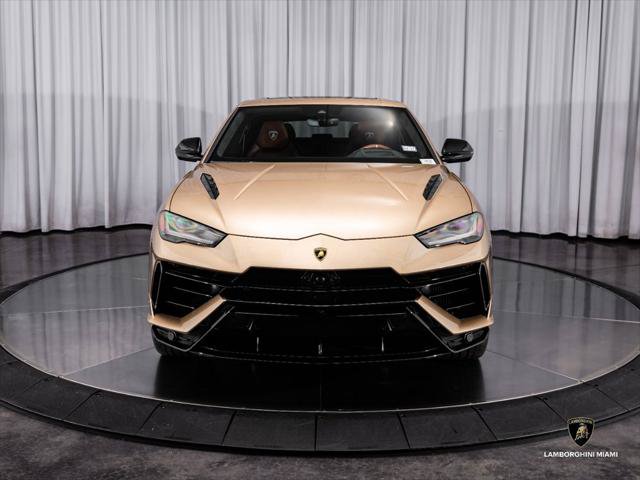 Used 2024 Lamborghini Urus S AWD/4WD image 3