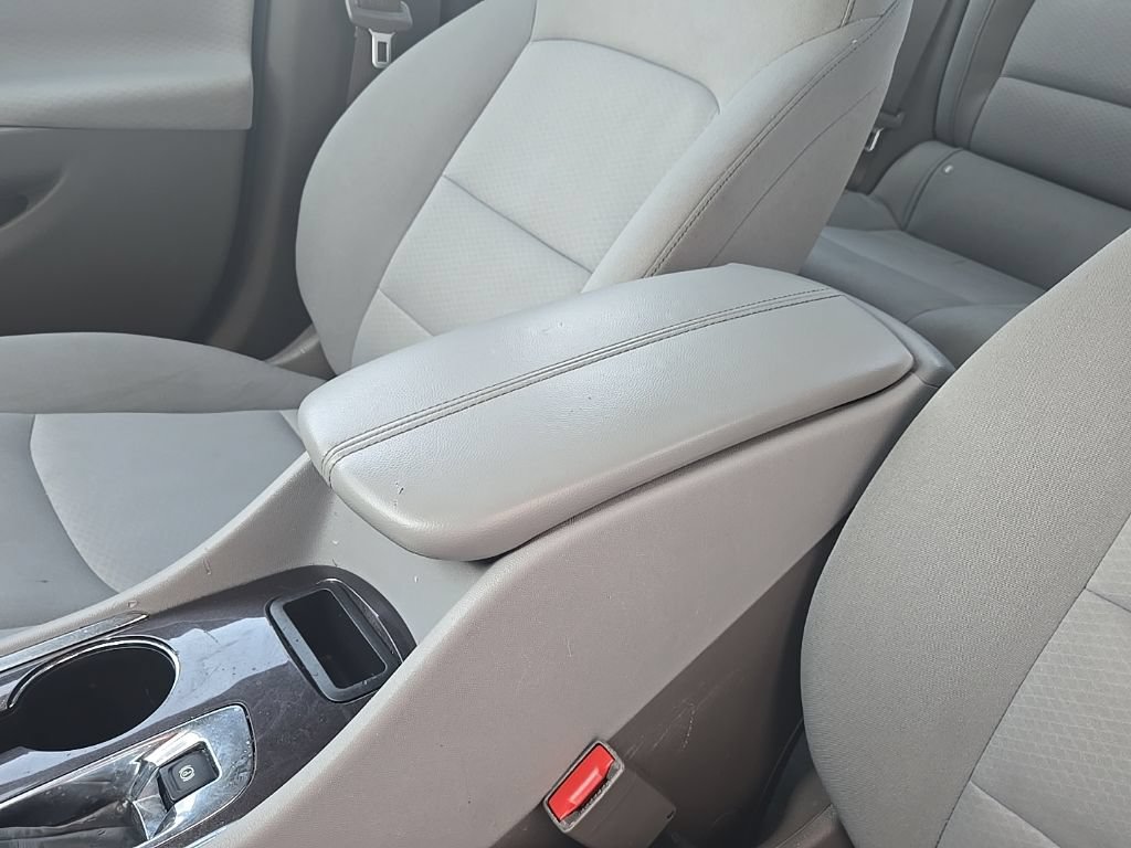 Used 2024 Chevrolet Malibu LT FWD image 30