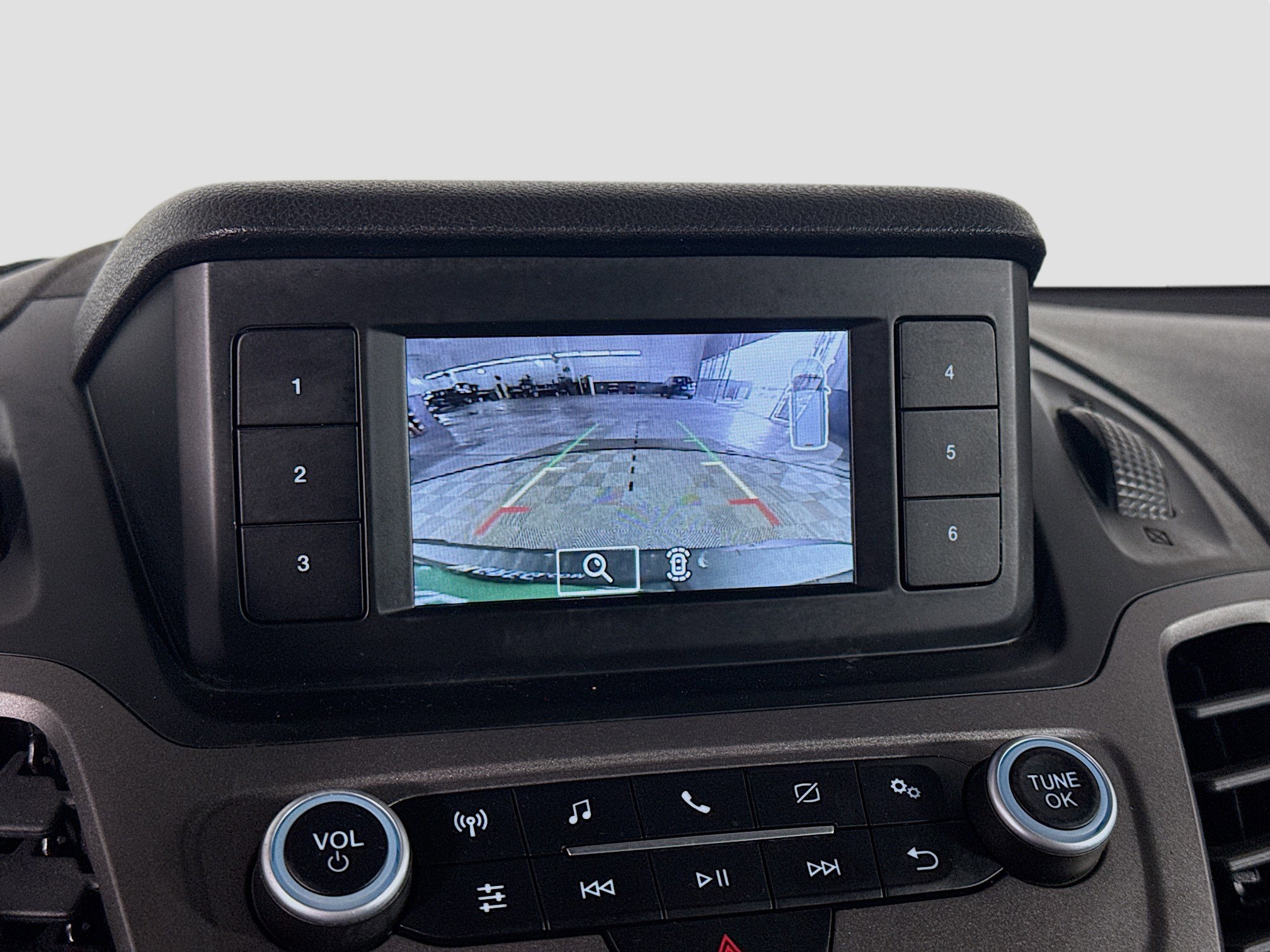 Used 2021 Ford Transit Connect XL image 19