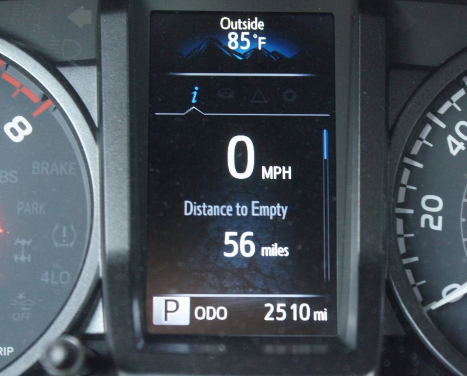 Used 2022 Toyota Tacoma TRD Off-Road RWD image 4