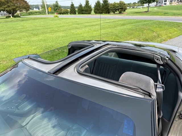 Used 1999 Chevrolet Camaro Z28 w/ Preferred Equipment Group 2 RWD image 18