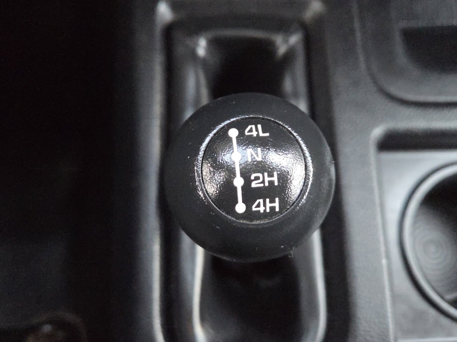 Used 2014 RAM 2500 Tradesman w/ Chrome Appearance Group image 3