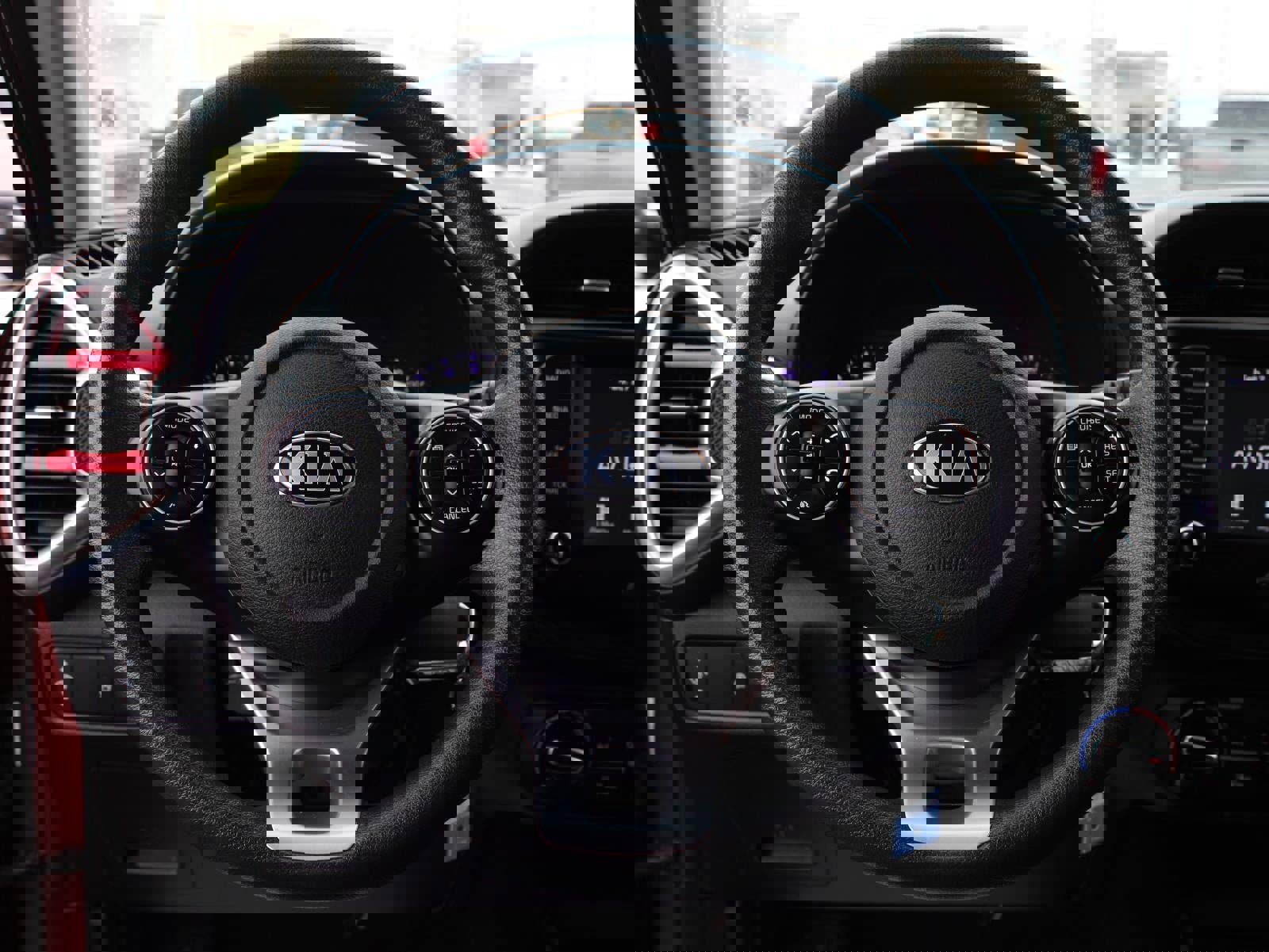 Used 2020 Kia Soul LX image 10