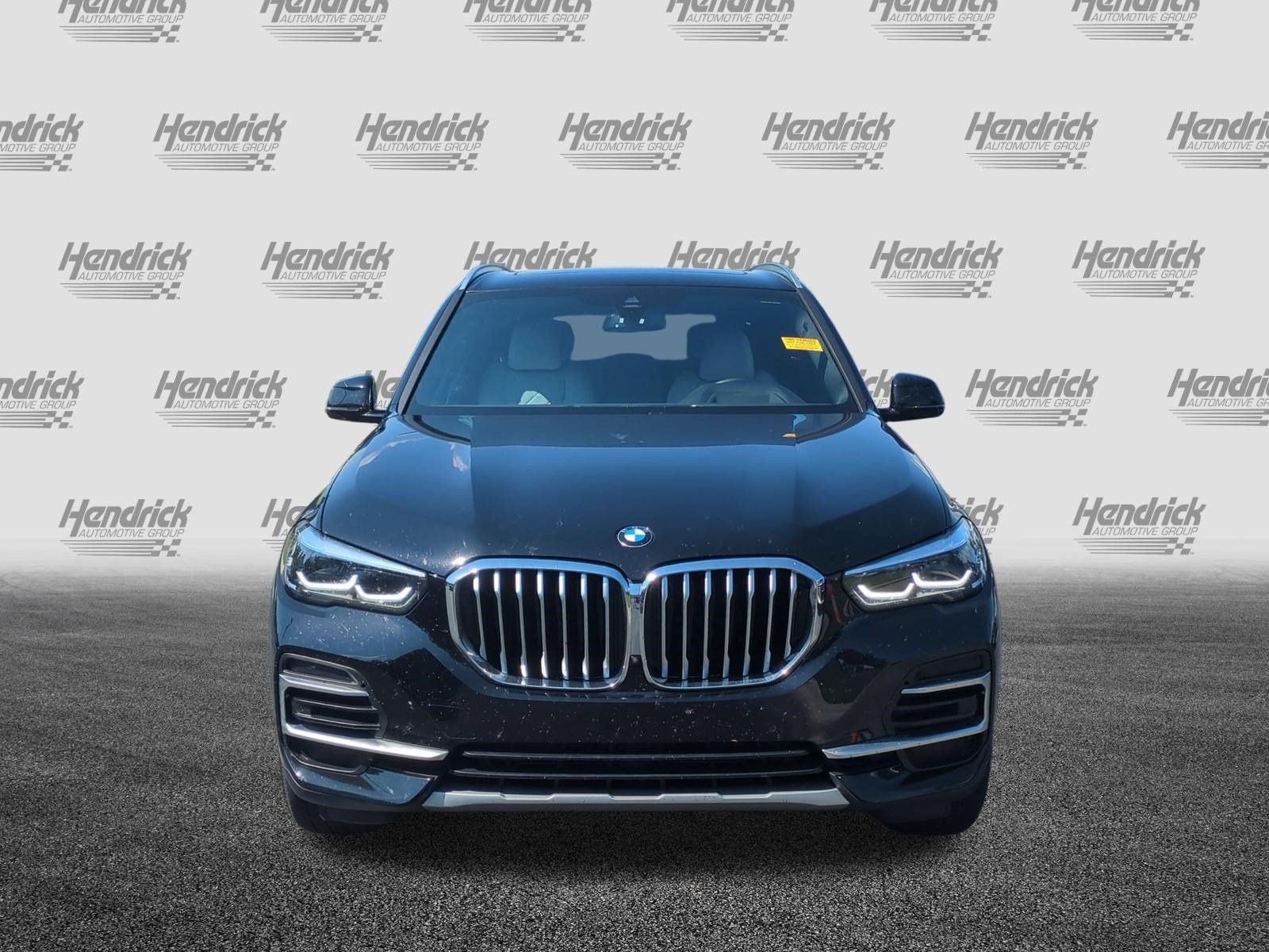 Certified 2023 BMW X5 sDrive40i w/ Premium Package RWD image 3