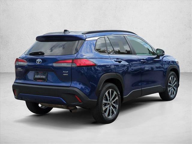 Used 2025 Toyota Corolla Cross XLE AWD/4WD image 5