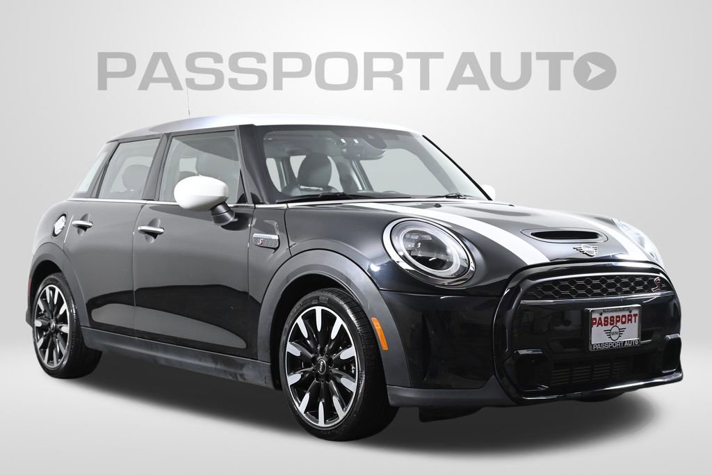 Certified 2024 MINI Cooper S image 3
