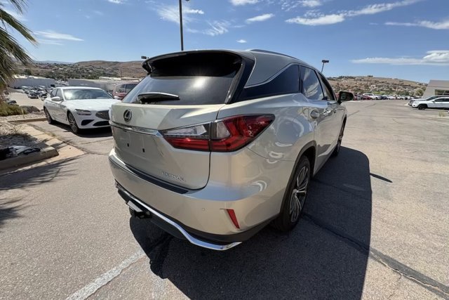 Used 2020 Lexus RX 350L Premium w/ Premium Package AWD/4WD image 5
