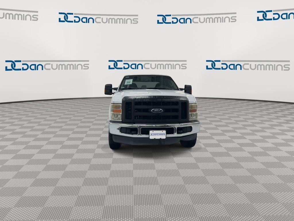 Used 2010 Ford F250 XL image 3