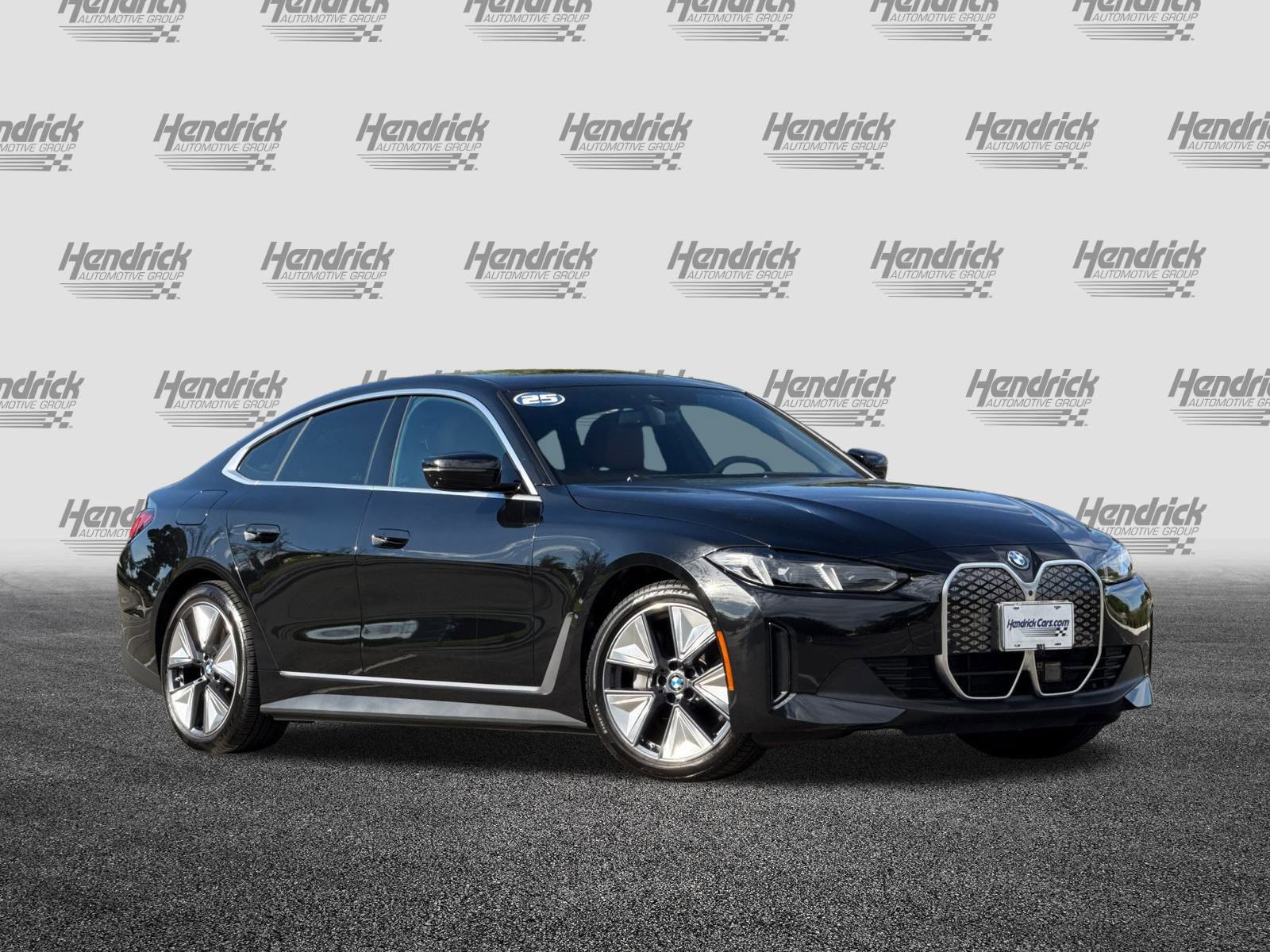 Used 2025 BMW i4 eDrive40 w/ Premium Package image 2