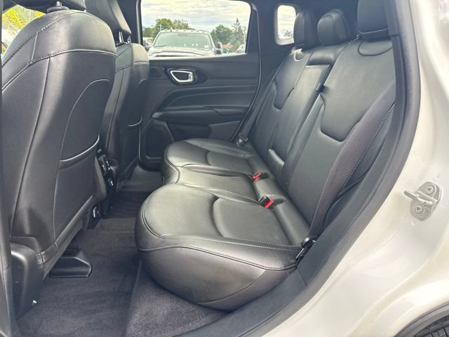 Used 2023 Jeep Compass High Altitude AWD/4WD image 28