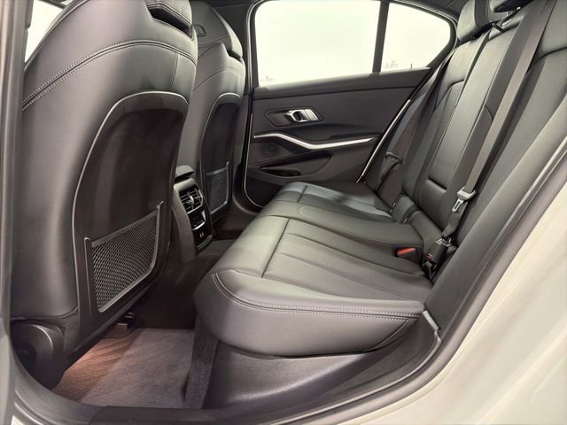 Certified 2023 BMW 330i xDrive Sedan w/ Driving Assistance Package image 17