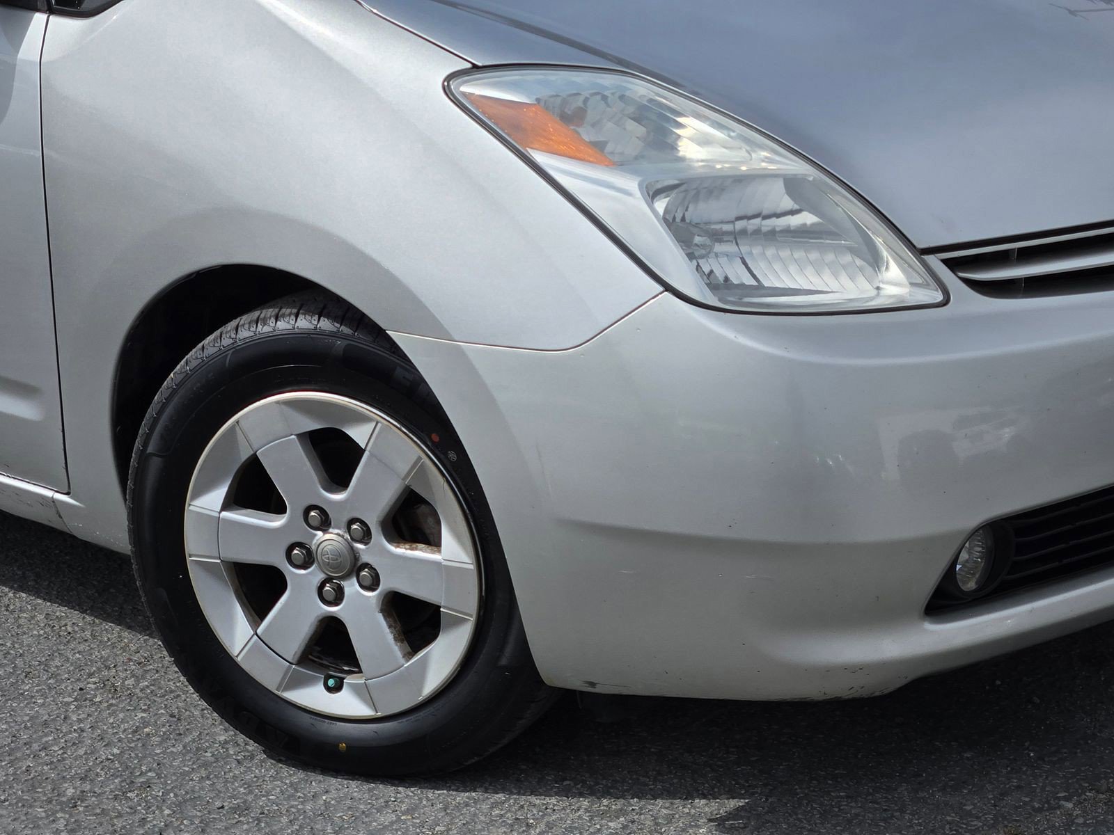 Used 2005 Toyota Prius FWD image 6