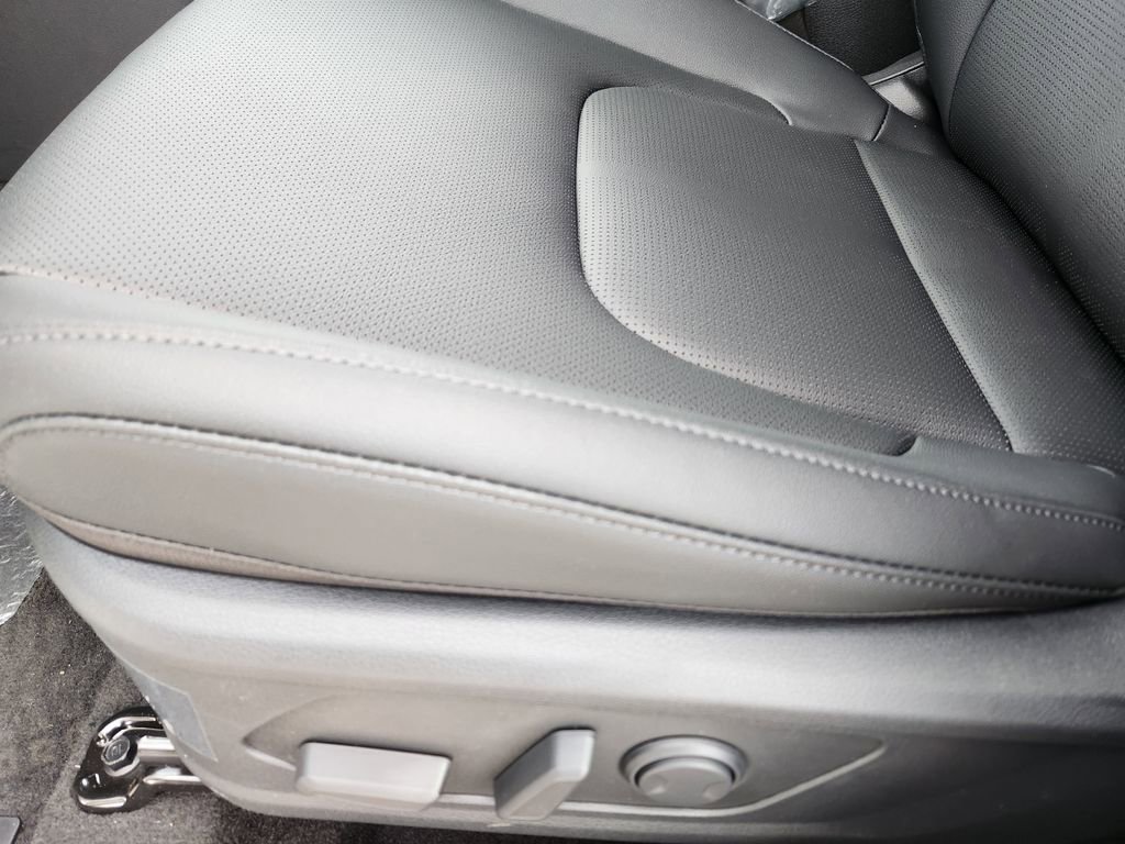 New 2026 Kia Sportage EX image 9