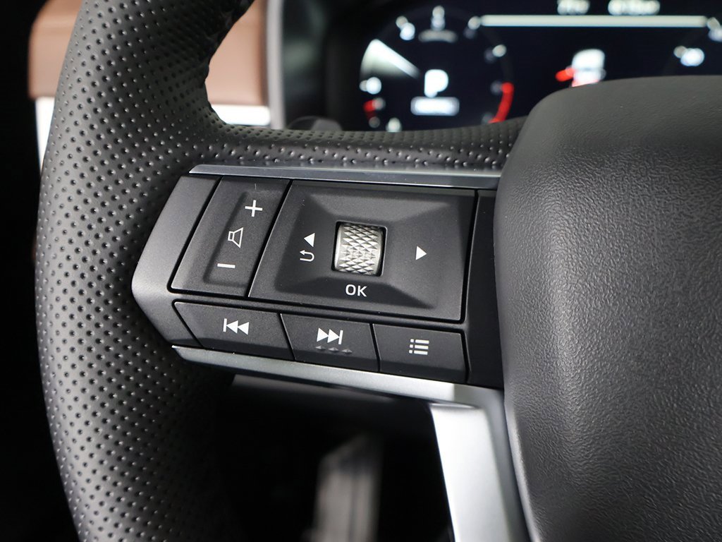 New 2025 Mitsubishi Outlander SEL image 49