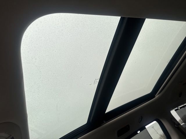 Used 2021 Chrysler Pacifica Limited w/ Premium & Safety Sphere Group image 22