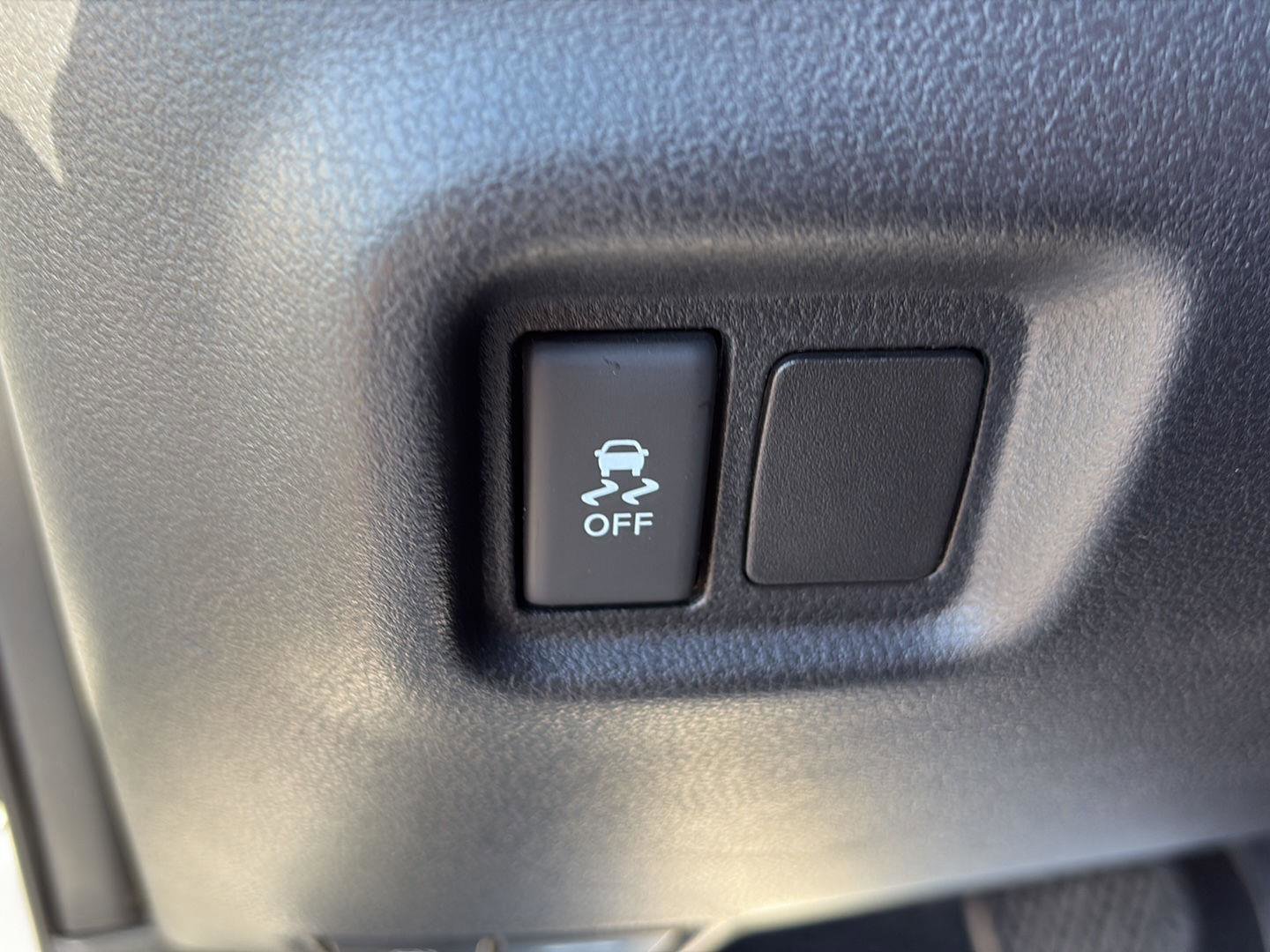 Used 2016 Nissan Versa Note S Plus image 9