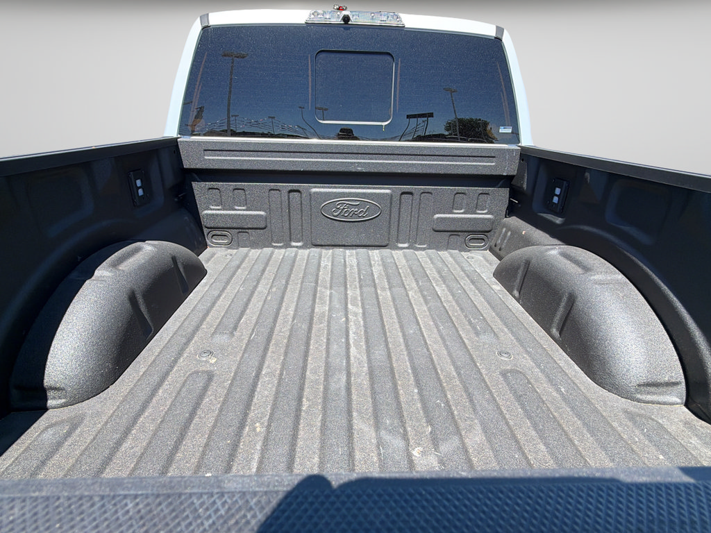 Used 2025 Ford F150 Raptor AWD/4WD image 15
