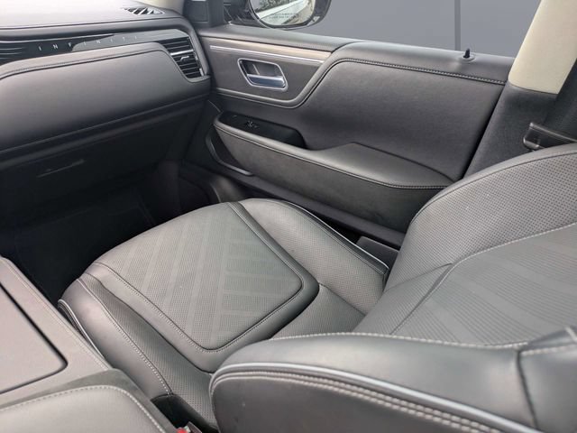 Used 2025 INFINITI QX80 Luxe AWD/4WD image 18