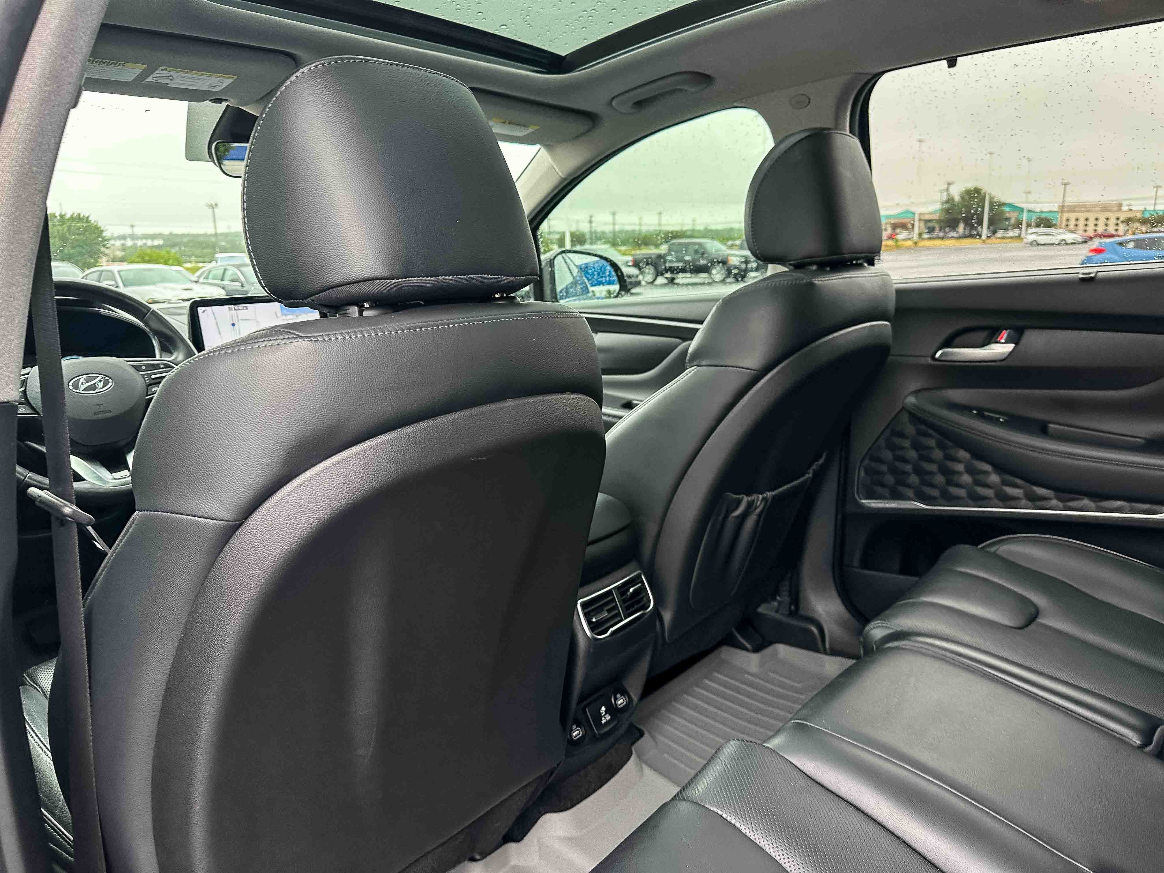 Used 2022 Hyundai Santa Fe Limited w/ Cargo Package AWD/4WD image 18